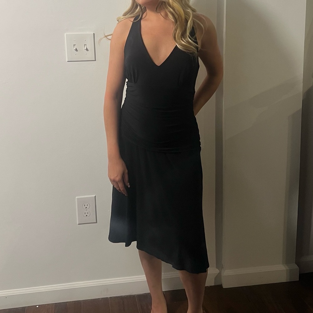 Elegant Black Sleeveless Dress